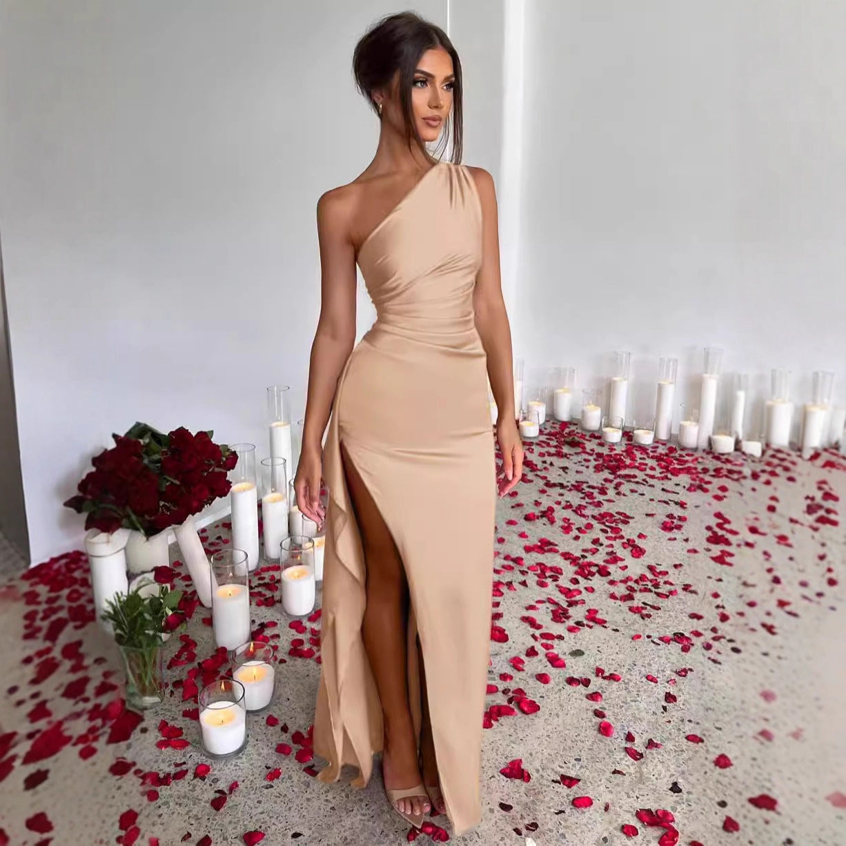 2026 Women's Single Shoulder Puckered Split Hem Sexy Short-Sleeved Satin Dress, European And American Summer Temperament Style