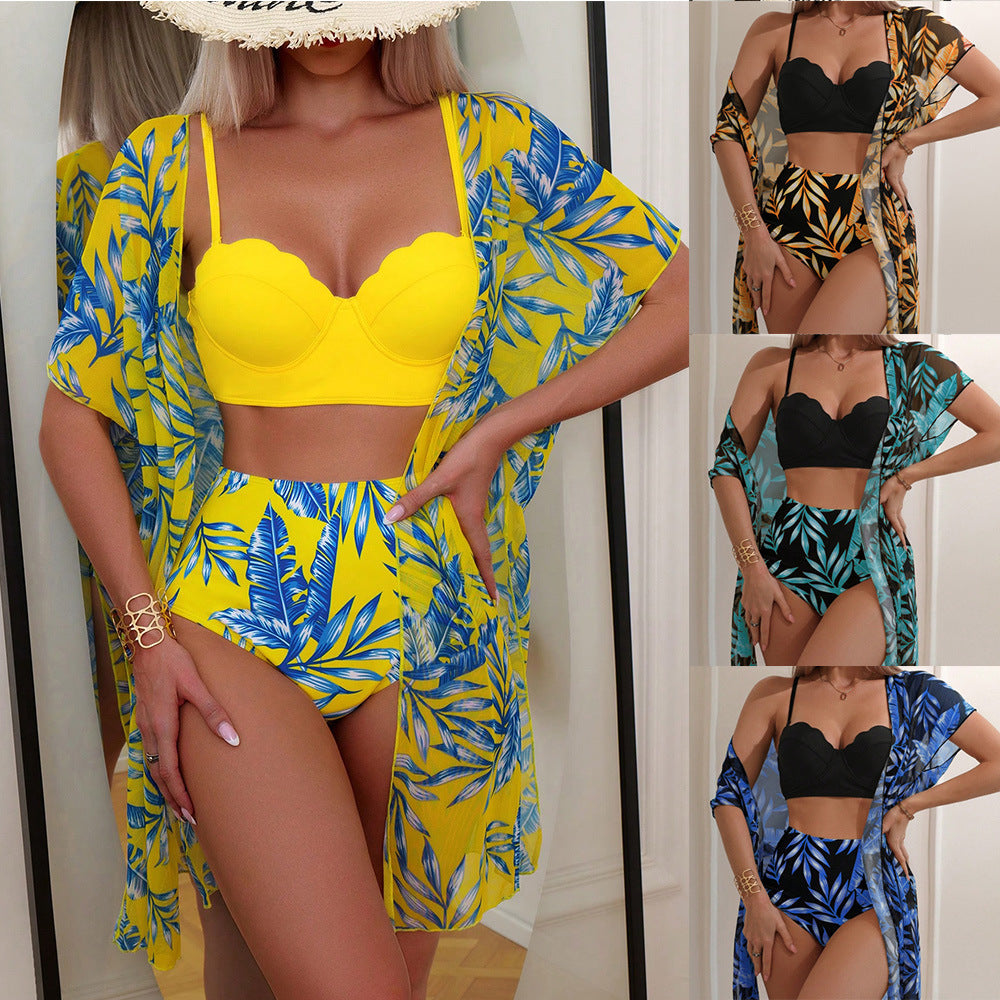2026 New Island Vacation Skinny Swimsuit Women's Maple Leaf Printed Bikini Three-piece Set