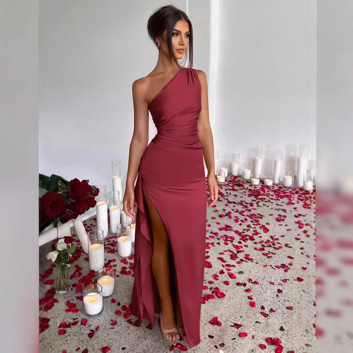 2026 Women's Single Shoulder Puckered Split Hem Sexy Short-Sleeved Satin Dress, European And American Summer Temperament Style